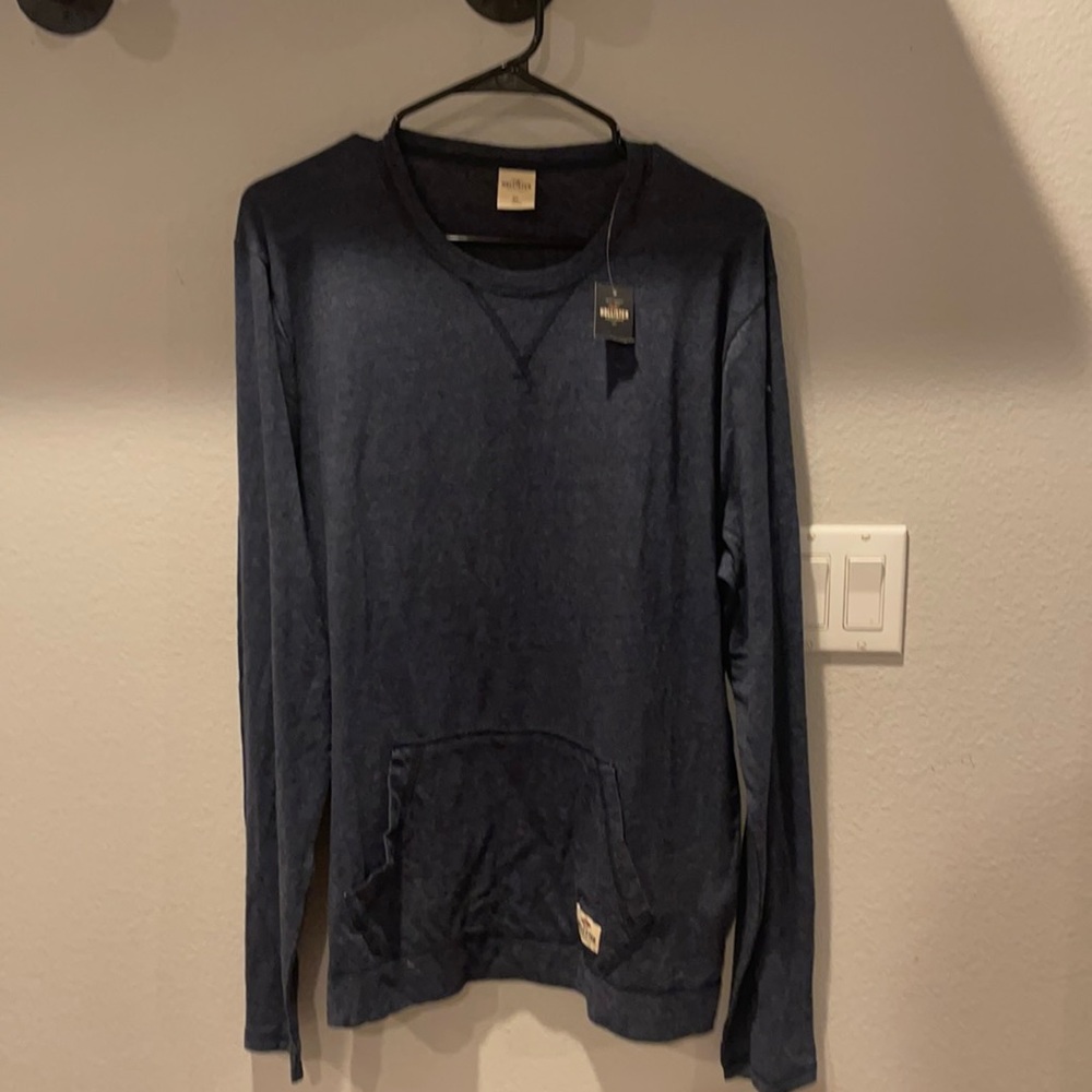 Hollister long sleeve Tshirt